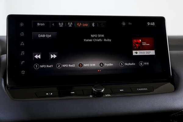 Nissan QASHQAI 1.3 MHEV Xtronic Tekna Plus - Automaat | Pano | Bose | Trekhaak | Dig. Cockpit | Adapt. Cruise | Winterpakket | Memory | 360 Camera | NAV + App. Connect | ECC | LM 20" |