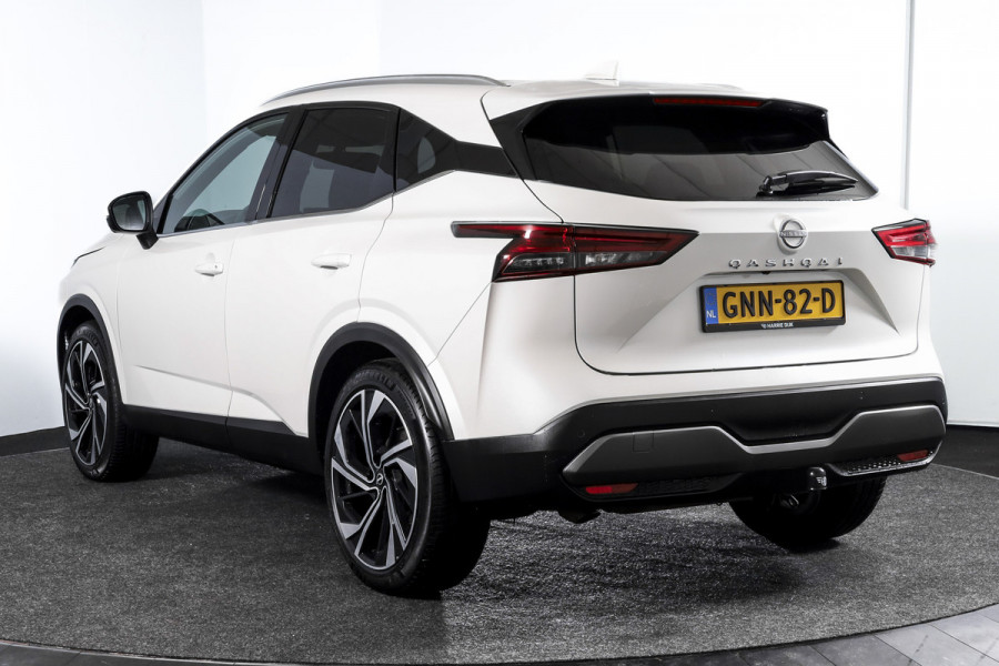 Nissan QASHQAI 1.3 MHEV Xtronic Tekna Plus - Automaat | Pano | Bose | Trekhaak | Dig. Cockpit | Adapt. Cruise | Winterpakket | Memory | 360 Camera | NAV + App. Connect | ECC | LM 20" |
