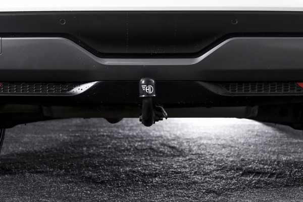 Nissan QASHQAI 1.3 MHEV Xtronic Tekna Plus - Automaat | Pano | Bose | Trekhaak | Dig. Cockpit | Adapt. Cruise | Winterpakket | Memory | 360 Camera | NAV + App. Connect | ECC | LM 20" |