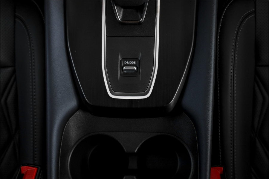 Nissan QASHQAI 1.3 MHEV Xtronic Tekna Plus - Automaat | Pano | Bose | Trekhaak | Dig. Cockpit | Adapt. Cruise | Winterpakket | Memory | 360 Camera | NAV + App. Connect | ECC | LM 20" |