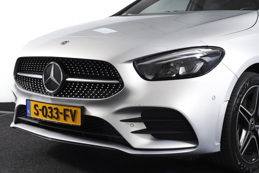 Mercedes-Benz B-Klasse 250 e AMG Line Hybride - Automaat | Dig. Cockpit | Cruise | Stoelverw. | PDC | Camera | NAV | ECC | Elek. Klep | Afn. Trekhaak | LM 18" |