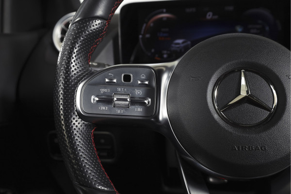 Mercedes-Benz B-Klasse 250 e AMG Line Hybride - Automaat | Dig. Cockpit | Cruise | Stoelverw. | PDC | Camera | NAV | ECC | Elek. Klep | Afn. Trekhaak | LM 18" |