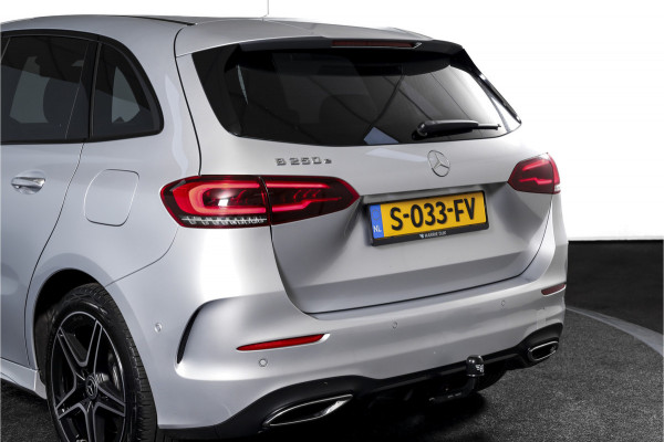 Mercedes-Benz B-Klasse 250 e AMG Line Hybride - Automaat | Dig. Cockpit | Cruise | Stoelverw. | PDC | Camera | NAV | ECC | Elek. Klep | Afn. Trekhaak | LM 18" |