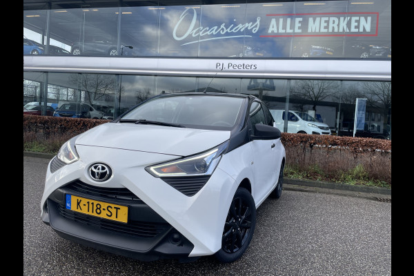 Toyota Aygo 1.0 VVT-i x-fun Airco - Bluetooth - Radio - Stuur multifunctioneel - Sportwielen 15 inch - All season banden - Elektrische ramen voor - Start/stop systeem