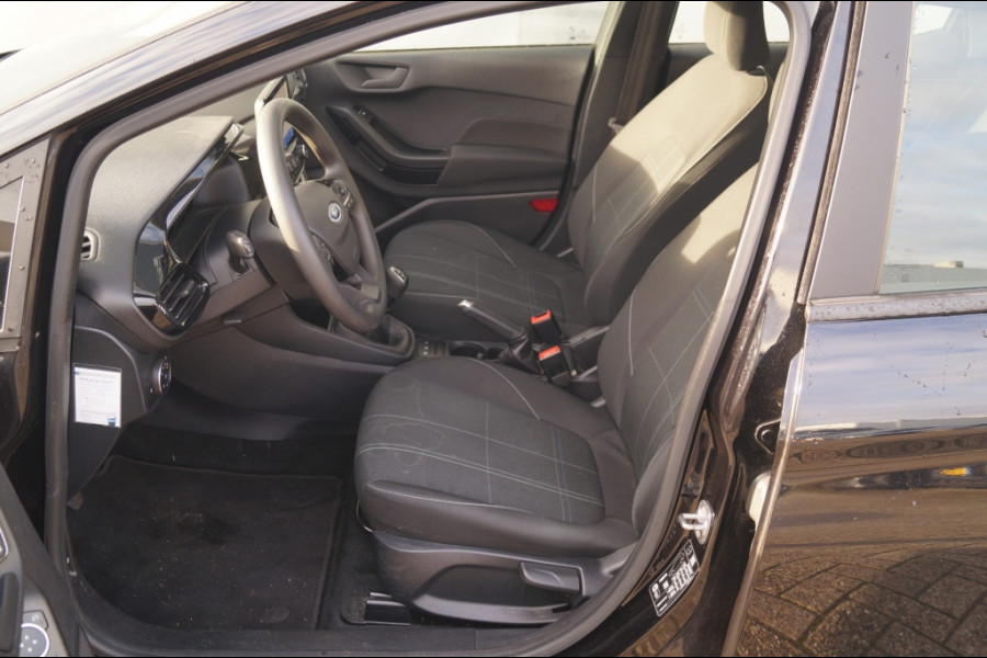 Ford Fiesta 1.0 EcoBoost Connected -NAVI-DAB-TREKHAAK-