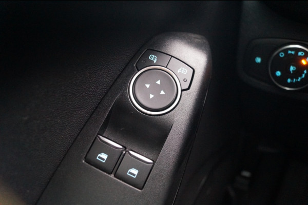 Ford Fiesta 1.0 EcoBoost Connected -NAVI-DAB-TREKHAAK-