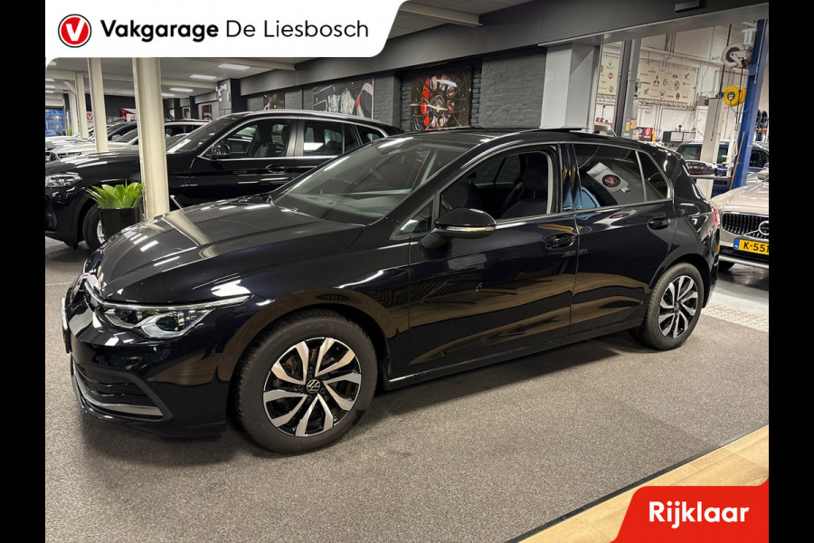 Volkswagen Golf 1.0 eTSI Life Business active / IQlight / panoramadak / keyless / stoel en stuur verwarming