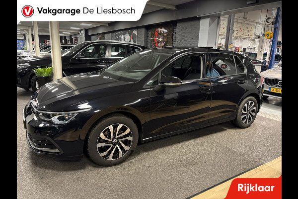 Volkswagen Golf 1.0 eTSI Life Business active / IQlight / panoramadak / keyless / stoel en stuur verwarming