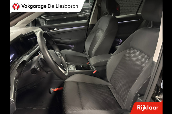 Volkswagen Golf 1.0 eTSI Life Business active / IQlight / panoramadak / keyless / stoel en stuur verwarming