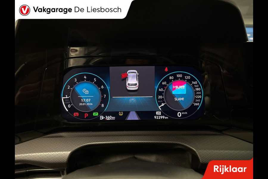 Volkswagen Golf 1.0 eTSI Life Business active / IQlight / panoramadak / keyless / stoel en stuur verwarming