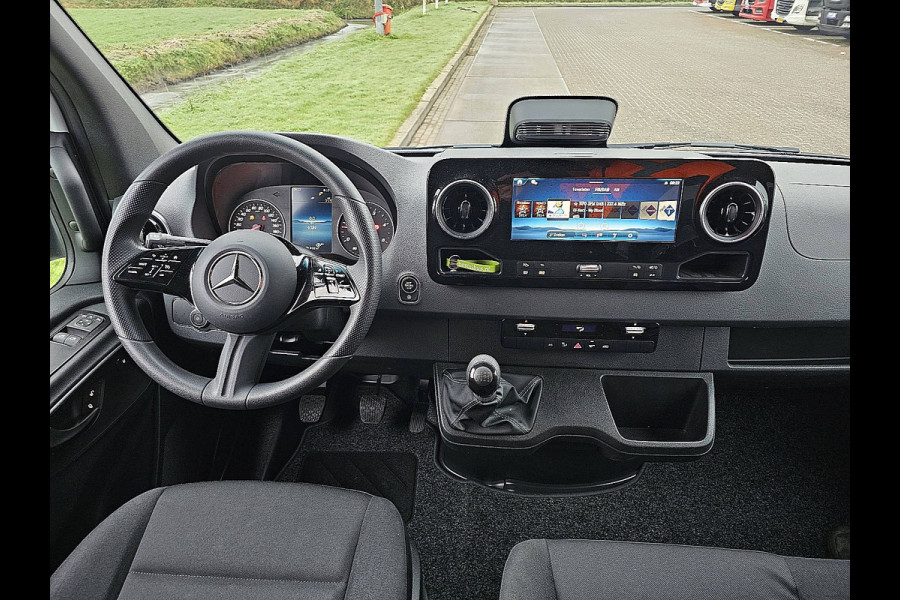 Mercedes-Benz Sprinter 317 1.9 CDI L4H2 SuperMaxi Navi Nieuw Model Mbux10 3 Zits 360 Gr.-Camera Airco Cruise Euro6 170 PK!
