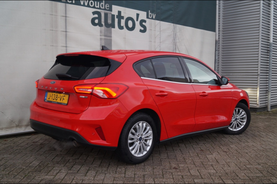 Ford Focus 1.0 EcoBoost Hybrid Titanium X-Business -NAVI-PDC-