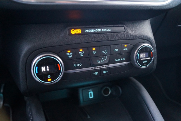 Ford Focus 1.0 EcoBoost Hybrid Titanium X-Business -NAVI-PDC-