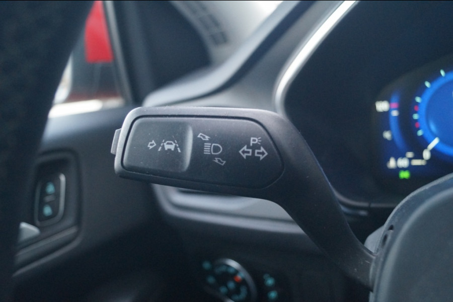 Ford Focus 1.0 EcoBoost Hybrid Titanium X-Business -NAVI-PDC-