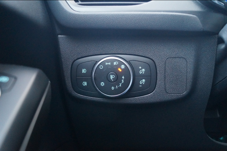 Ford Focus 1.0 EcoBoost Hybrid Titanium X-Business -NAVI-PDC-