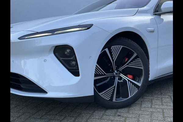 NIO eT7 75 kWh Dual AWD 653PK Incl. BTW Pano 360° Full option Massage Autopilot Nieuwstaat!