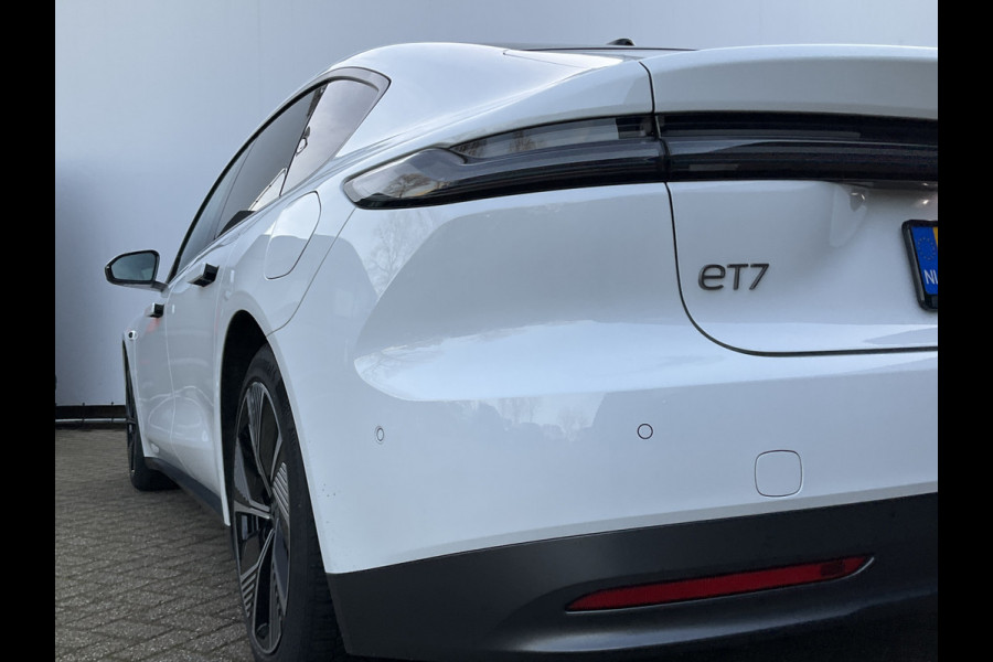 NIO eT7 75 kWh Dual AWD 653PK Incl. BTW Pano 360° Full option Massage Autopilot Nieuwstaat!