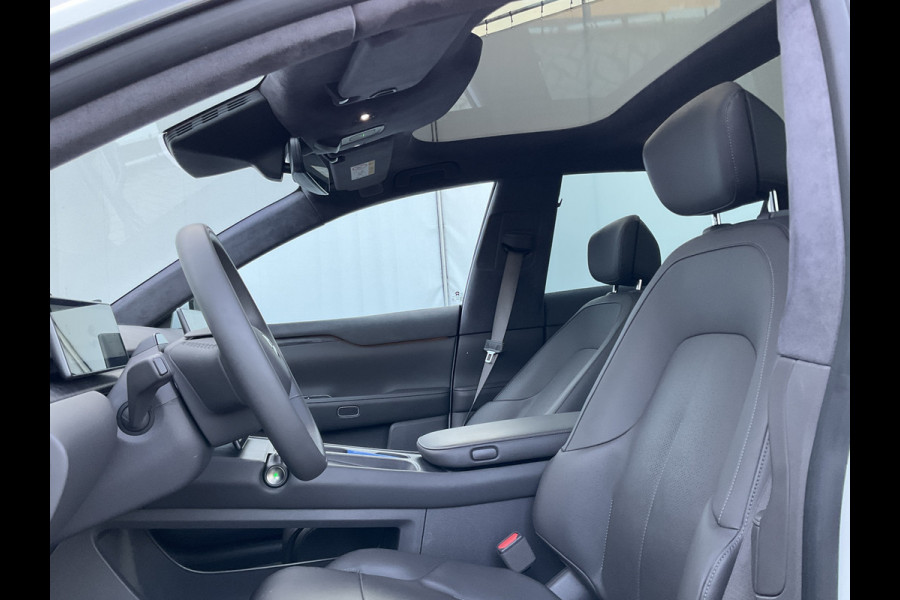 NIO eT7 75 kWh Dual AWD 653PK Incl. BTW Pano 360° Full option Massage Autopilot Nieuwstaat!