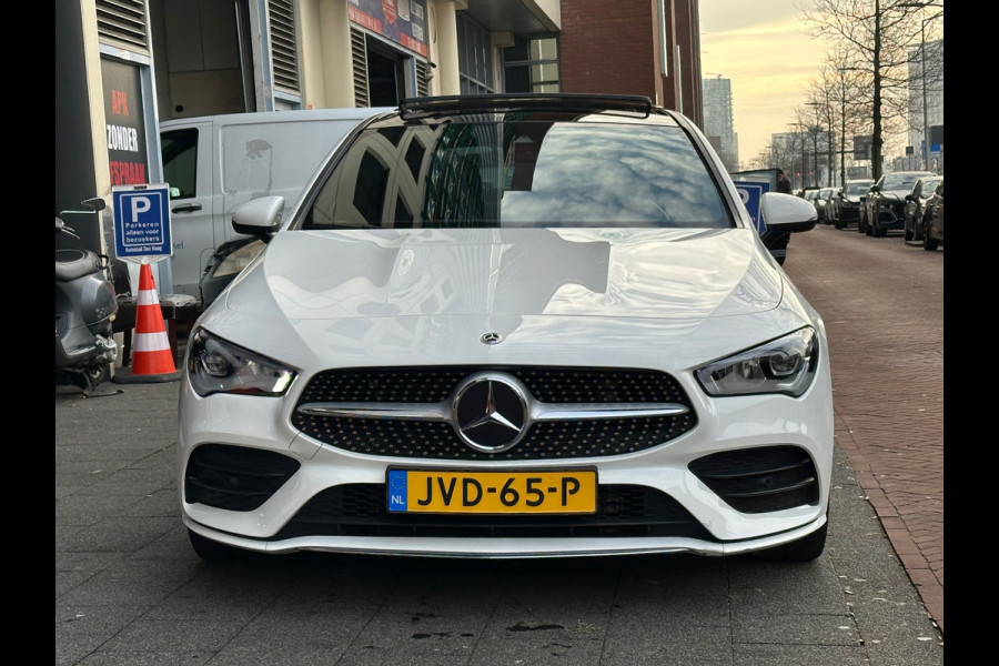 Mercedes-Benz CLA-Klasse 200 AMG Aut Leer Navi Camera Pano