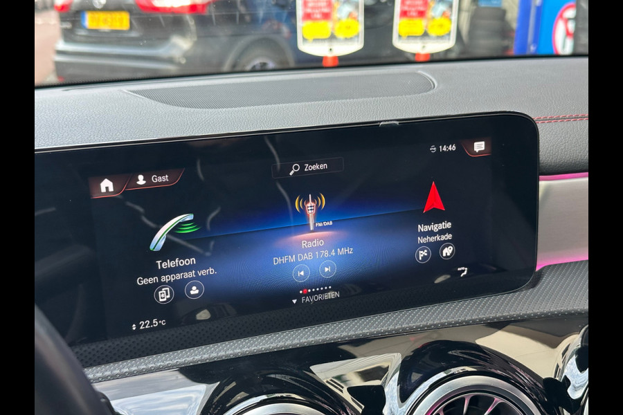 Mercedes-Benz CLA-Klasse 200 AMG Aut Leer Navi Camera Pano