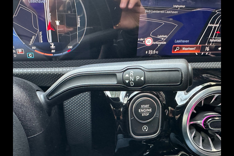 Mercedes-Benz CLA-Klasse 200 AMG Aut Leer Navi Camera Pano