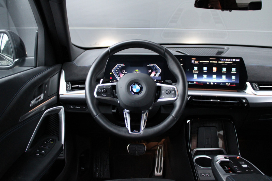 BMW X2 sDrive20i | BTW | M-SPORT | 360 CAMERA | HUD | KEYLESS | SPORTSTOELEN |