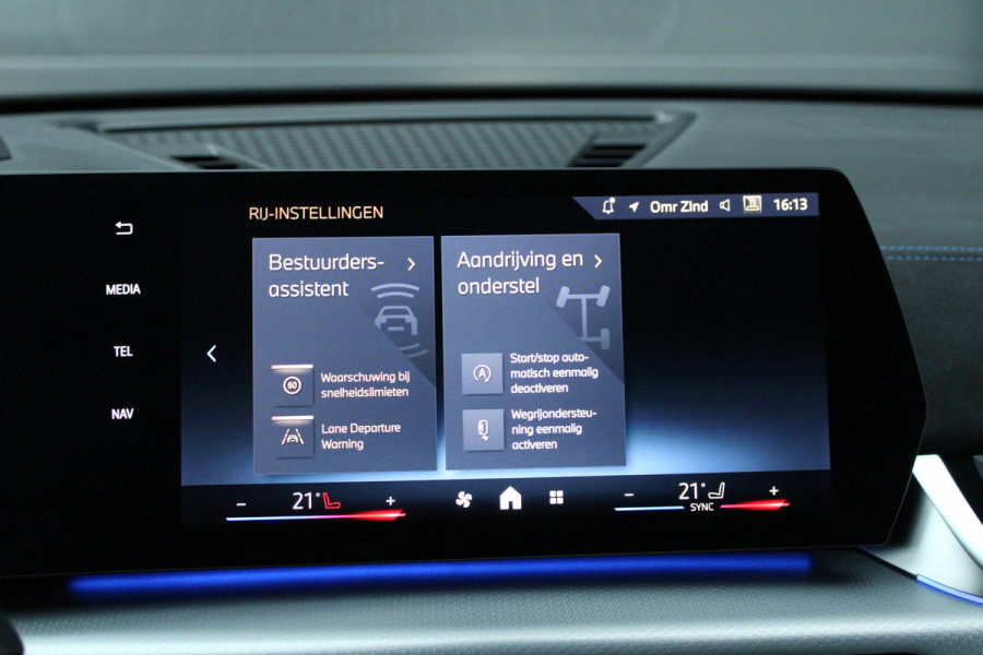 BMW X2 sDrive20i | BTW | M-SPORT | 360 CAMERA | HUD | KEYLESS | SPORTSTOELEN |