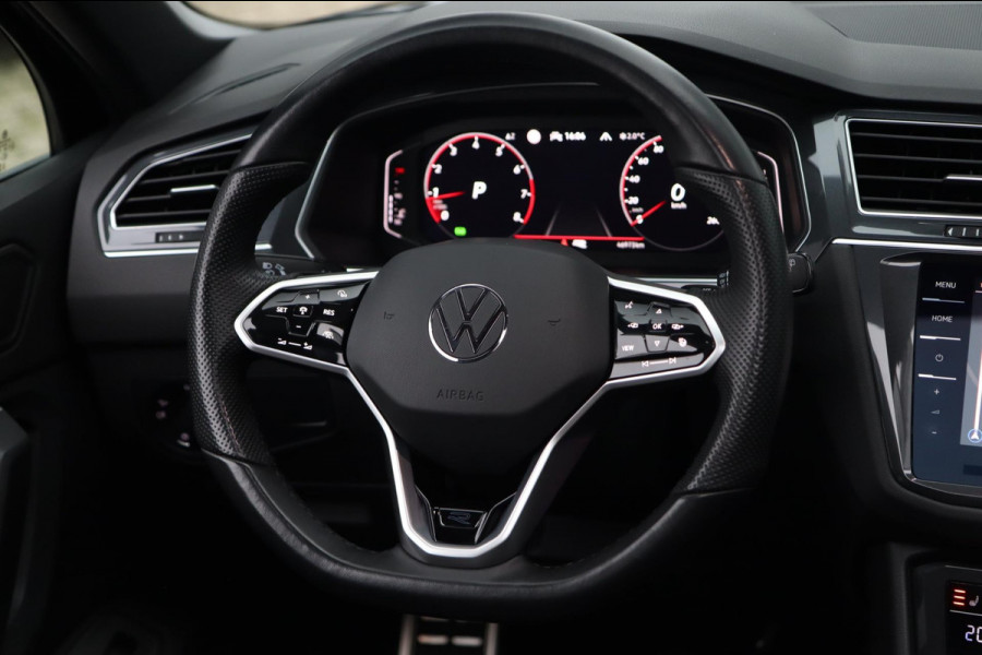 Volkswagen Tiguan 2.0 TSI 4Motion 3x R-Line Black Edition / PANO / 2X MEMORY / VIRTUAL / KEYLESS / CAMERA