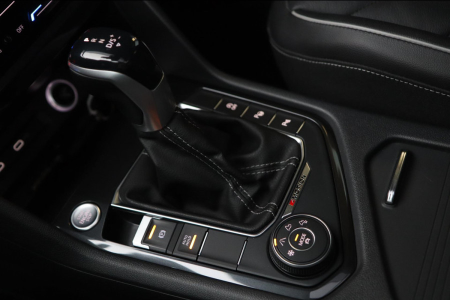 Volkswagen Tiguan 2.0 TSI 4Motion 3x R-Line Black Edition / PANO / 2X MEMORY / VIRTUAL / KEYLESS / CAMERA