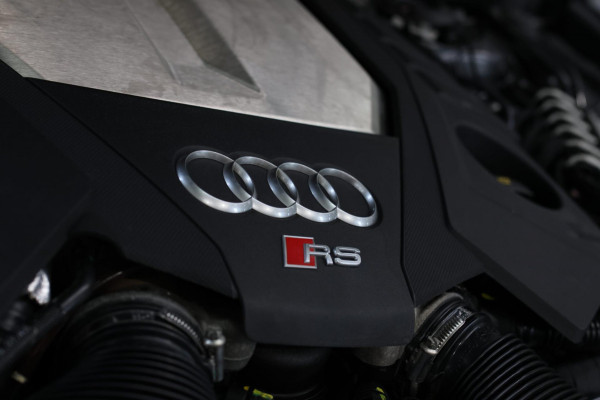 Audi RS6 Avant TFSI Quattro *Keramisch*Pano*B&O Advanced*PPF*Soft-Close*