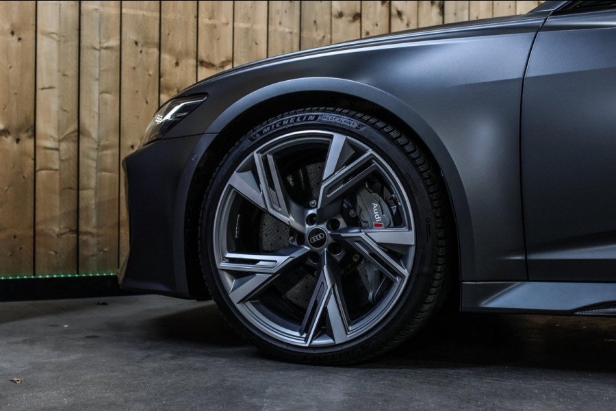 Audi RS6 Avant TFSI Quattro *Keramisch*Pano*B&O Advanced*PPF*Soft-Close*