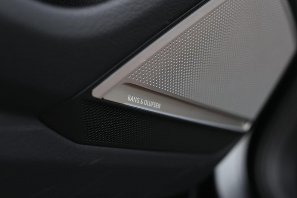 Audi RS6 Avant TFSI Quattro *Keramisch*Pano*B&O Advanced*PPF*Soft-Close*