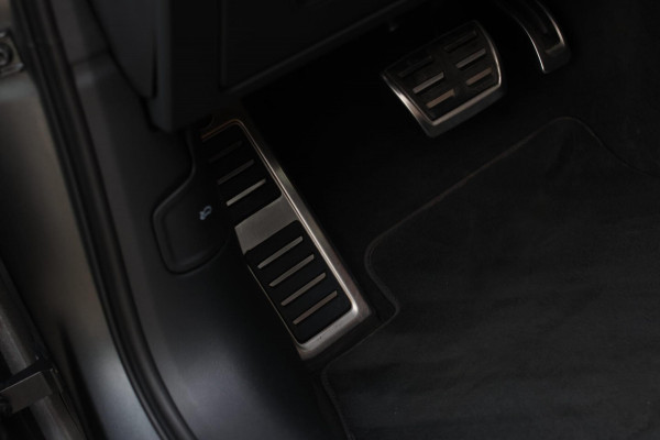 Audi RS6 Avant TFSI Quattro *Keramisch*Pano*B&O Advanced*PPF*Soft-Close*