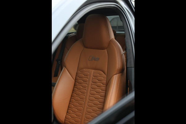 Audi RS6 Avant TFSI Quattro *Keramisch*Pano*B&O Advanced*PPF*Soft-Close*