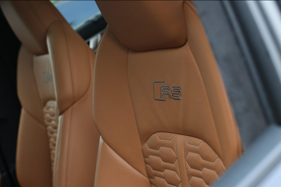 Audi RS6 Avant TFSI Quattro *Keramisch*Pano*B&O Advanced*PPF*Soft-Close*