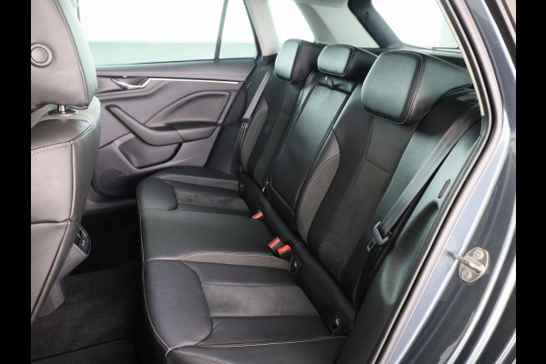 Škoda Kamiq 1.0 TSI Business Edition 110pk Automaat | Navigatie | Climatronic | Stoelverwarming | Parkeersensoren voor en achter