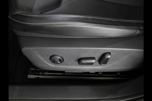 Škoda Kamiq 1.0 TSI Business Edition 110pk Automaat | Navigatie | Climatronic | Stoelverwarming | Parkeersensoren voor en achter