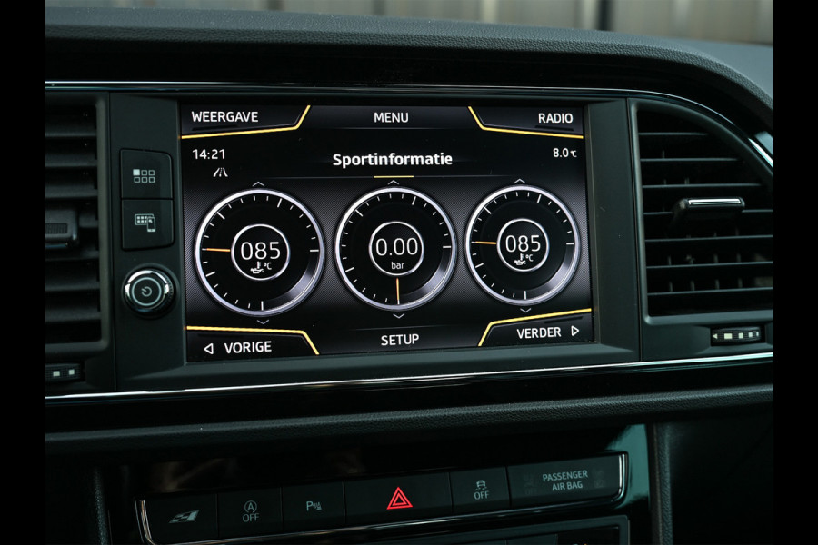 Seat Leon ST 2.0 TSI CUPRA 300 · Panorama dak · Beats Sound · Black line · Full Led · Camera · Stoelverwarming · Adaptive Cruise · Virtual