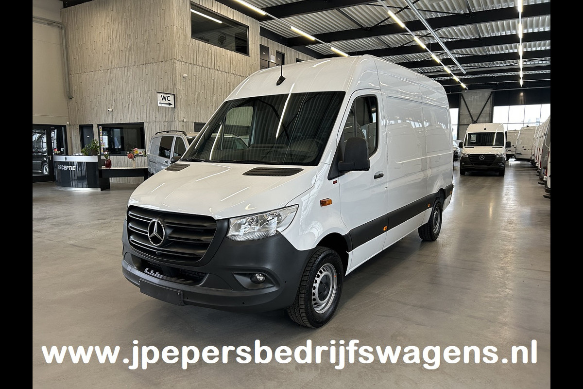 Mercedes-Benz Sprinter 317 CDI L2 H2 MBUX / 360 Camera / Navigatie / Cruise control / Airco / 270 Graden achterdeuren