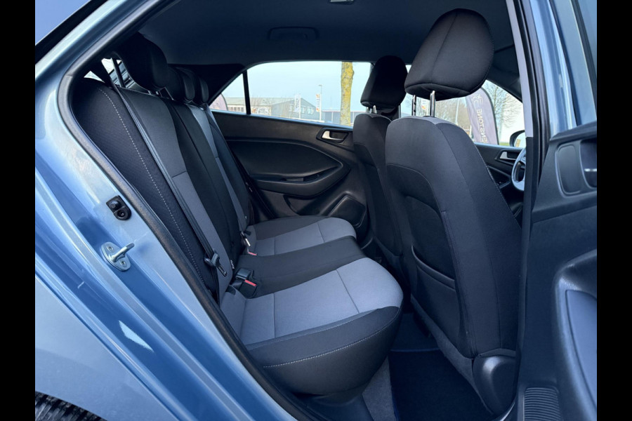 Hyundai i20 1.0 T-GDI Comfort Navi,Trekhaak,Camera,Pdc,2e Eigenaar,Clima,Cruise,Apk tot 06-2026