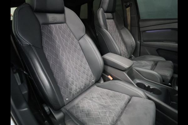 Audi Q4 e-tron 40 Launch edition S Competition 77 kWh [SCHUIFKANTELDAK, SPORTSTOELEN, APPLE CARPLAY, ANDROID, ADAPTIVE CRUISE, STOELVERWARMING, CAMERA, CLIMATE, NIEUWSTAAT]