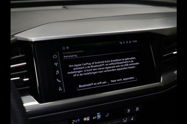 Audi Q4 e-tron 40 Launch edition S Competition 77 kWh [SCHUIFKANTELDAK, SPORTSTOELEN, APPLE CARPLAY, ANDROID, ADAPTIVE CRUISE, STOELVERWARMING, CAMERA, CLIMATE, NIEUWSTAAT]