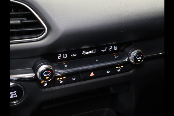 Mazda CX-30 2.0 e-SkyActiv-X M Hybrid Luxury [ADAPTIVE CRUISE, BLUETOOTH, CAMERA, ELEK STOELEN, VOL LEDER, STOEL EN STUURVERWARMING, BOSE AUDIO, ELEK.. ACHTERKLEP, HEAD UP, TREKHAAK,CLIMATE, NAV, NIEUWSTAAT]