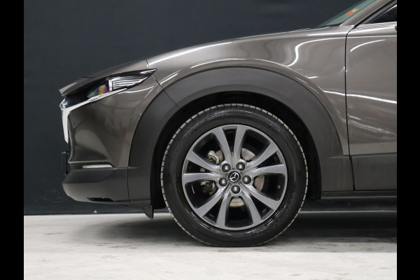 Mazda CX-30 2.0 e-SkyActiv-X M Hybrid Luxury [ADAPTIVE CRUISE, BLUETOOTH, CAMERA, ELEK STOELEN, VOL LEDER, STOEL EN STUURVERWARMING, BOSE AUDIO, ELEK.. ACHTERKLEP, HEAD UP, TREKHAAK,CLIMATE, NAV, NIEUWSTAAT]