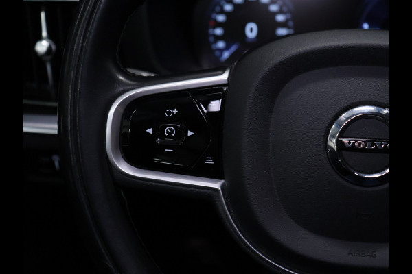 Volvo V60 2.0 T6 Recharge AWD Business Pro [APPLE CARPLAY, ADAPTIVE CRUISE CONTROL, STUUR EN STOELVERWARMING, DIGITAL DASH, TREKHAAK, CAMERA, PDC V+A, NAVIGATIE,NIEUWSTAAT]