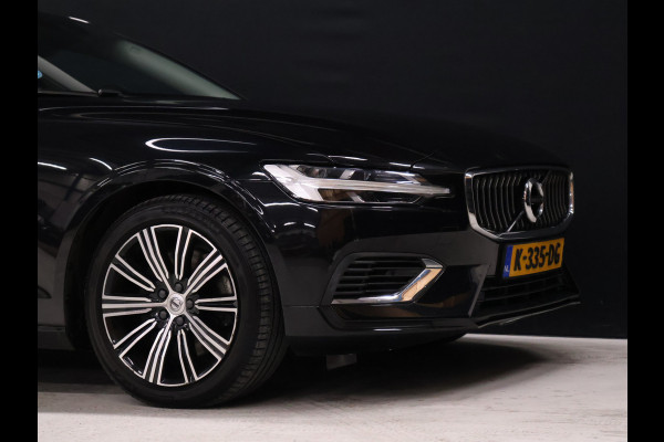 Volvo V60 2.0 T6 Recharge AWD Business Pro [APPLE CARPLAY, ADAPTIVE CRUISE CONTROL, STUUR EN STOELVERWARMING, DIGITAL DASH, TREKHAAK, CAMERA, PDC V+A, NAVIGATIE,NIEUWSTAAT]