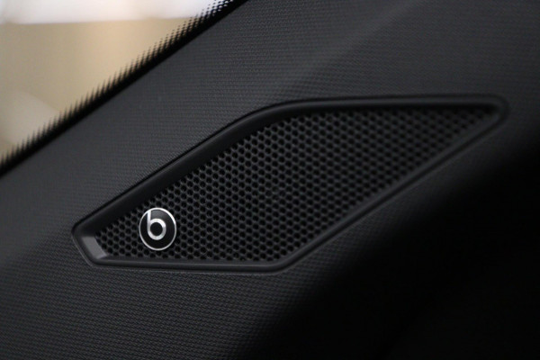 Volkswagen Polo 2.0 TSI GTI PANO/IQ-LIGHT/BEATS/STOELV/CARPLAY/VOL