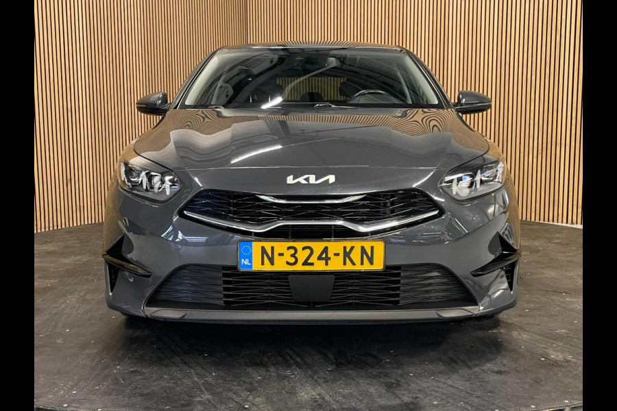 Kia Ceed 1.5 T-GDi DynamicPlusLine|160PK|TREKH|LEDER|CARPLAY|CAMERA|CRUISE+CLIMA|NAVI|STOEL+STUURVERW|KEYLES|NL|NAP|1e EIG|IN.BTW|