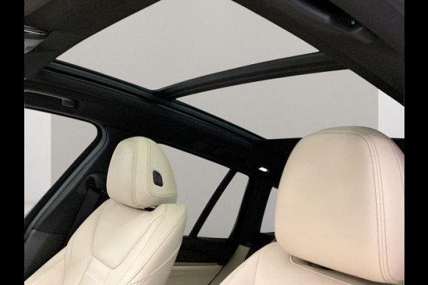 BMW X3 xDrive30e M-SPORT ** LADER, NAVI+, OYSTER LEDER, PANORAMA, TREKH, 20-inch LMV, ADAPT. CRUISE ** 1e EIG - UNFALLFREI ** ** INFORMEER OOK NAAR ONZE AANTREKKELIJKE FINANCIAL-LEASE TARIEVEN **