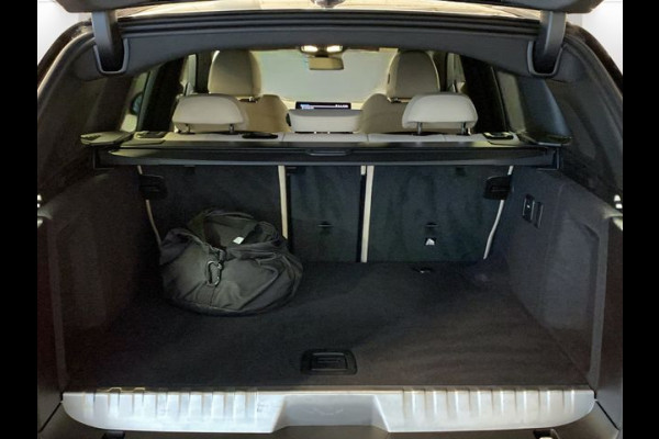 BMW X3 xDrive30e M-SPORT ** LADER, NAVI+, OYSTER LEDER, PANORAMA, TREKH, 20-inch LMV, ADAPT. CRUISE ** 1e EIG - UNFALLFREI ** ** INFORMEER OOK NAAR ONZE AANTREKKELIJKE FINANCIAL-LEASE TARIEVEN **